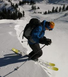 Guided backcountry ski tours - Red River Adventures - Backcountry ski touring ski wasatch mountains Backcountry skiing in Utah - Best backcountry skiing package